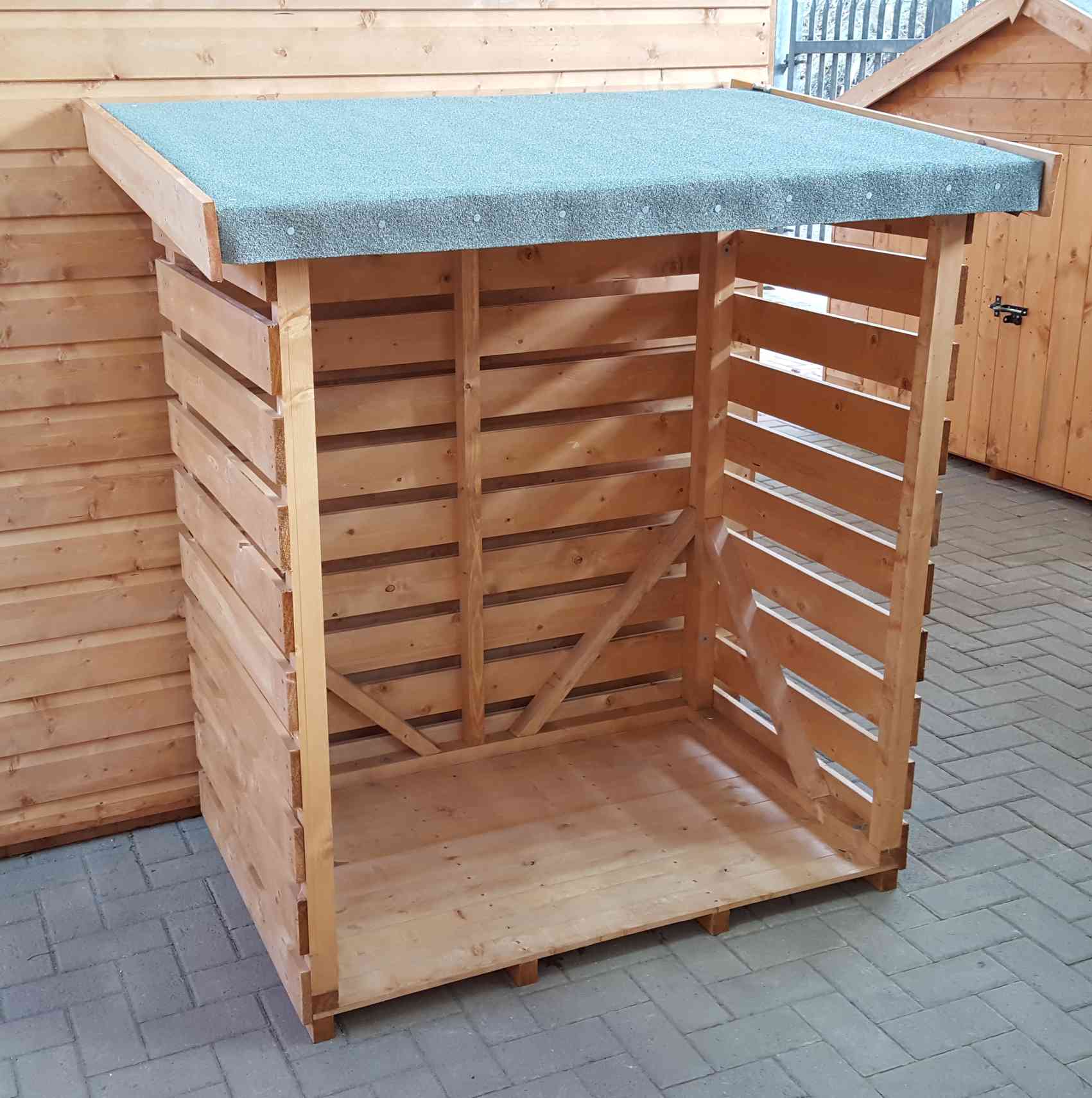0.8x1.8 Logstore - Image 2